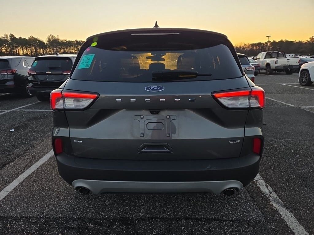 Certified 2021 Ford Escape Hybrid SE SUV