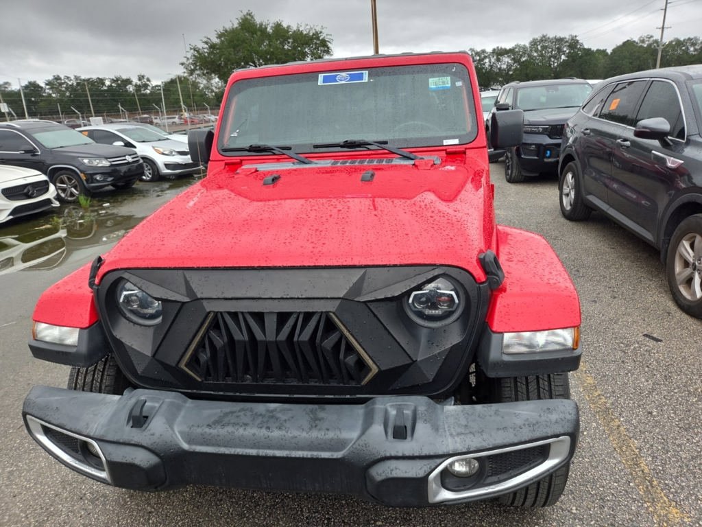 Certified 2021 Jeep Gladiator Overland Truck
