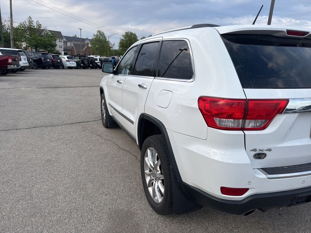 Used 2013 Jeep Grand Cherokee Overland SUV