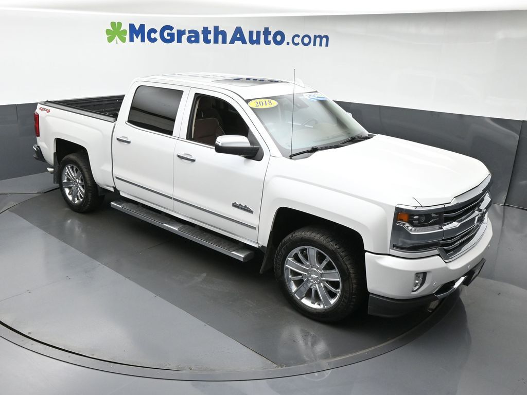 2018 Chevrolet Silverado 1500 High Country photo 2