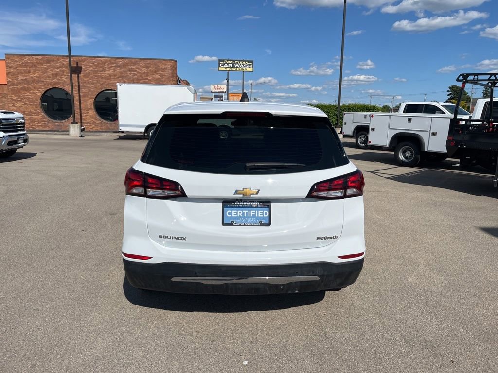 2023 Chevrolet Equinox LT photo 3