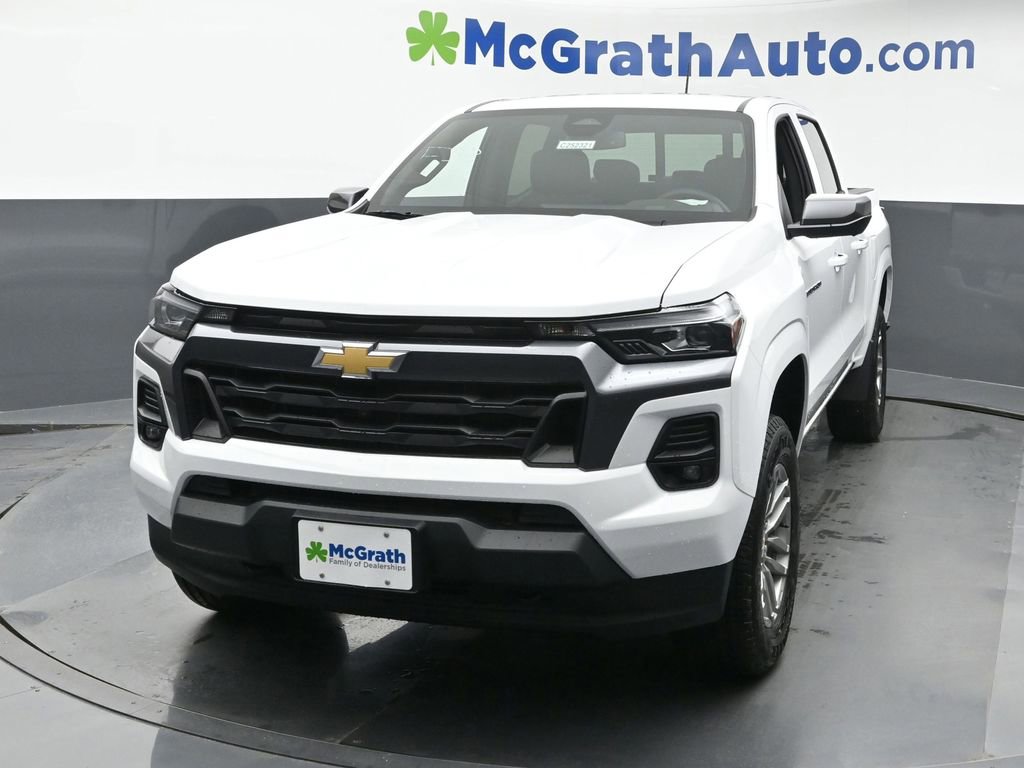 2025 Chevrolet Colorado Work Truck LT photo 4