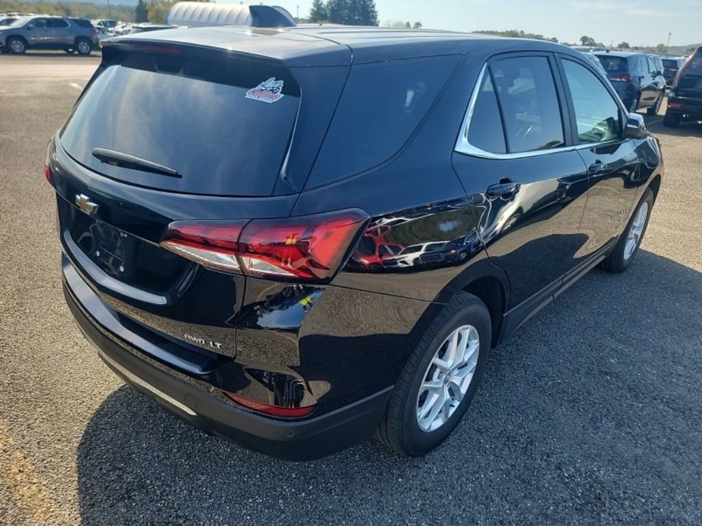 2022 Chevrolet Equinox LT photo 4