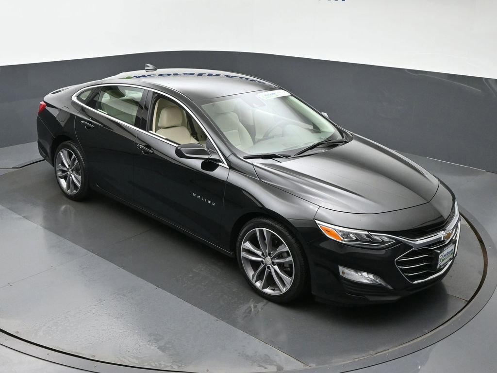 2024 Chevrolet Malibu Premier 2LT photo 2