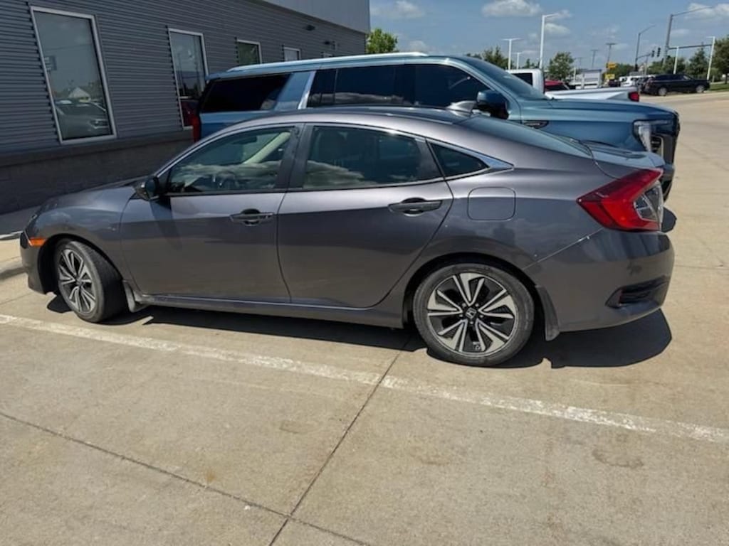 Used 2018 Honda Civic Sedan EX-L Sedan