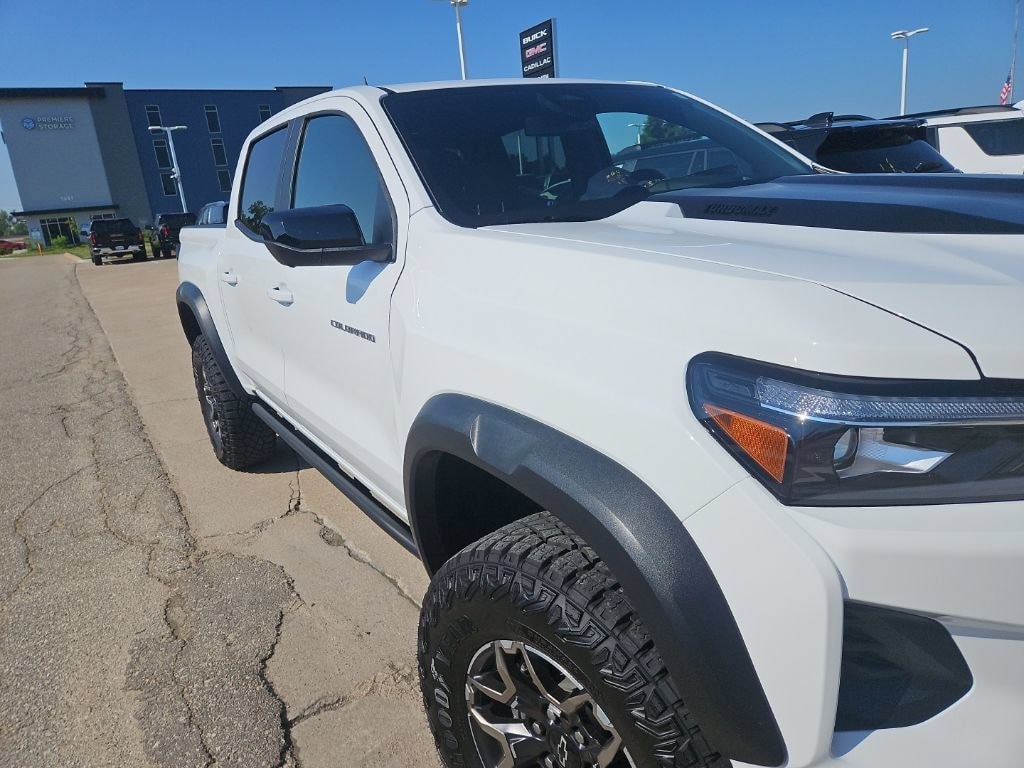Used 2025 Chevrolet Colorado ZR2 Truck Crew Cab