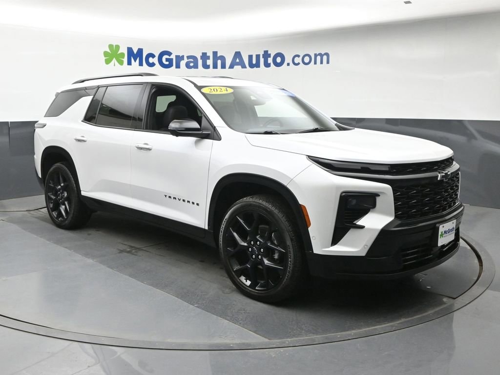 Used 2024 Chevrolet Traverse RS SUV