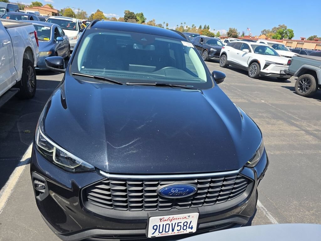 Used 2025 Ford Escape Platinum SUV