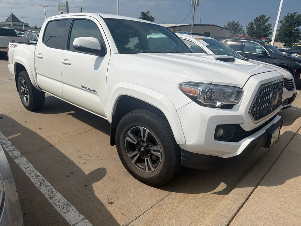 Used 2018 Toyota Tacoma SR Truck Double Cab