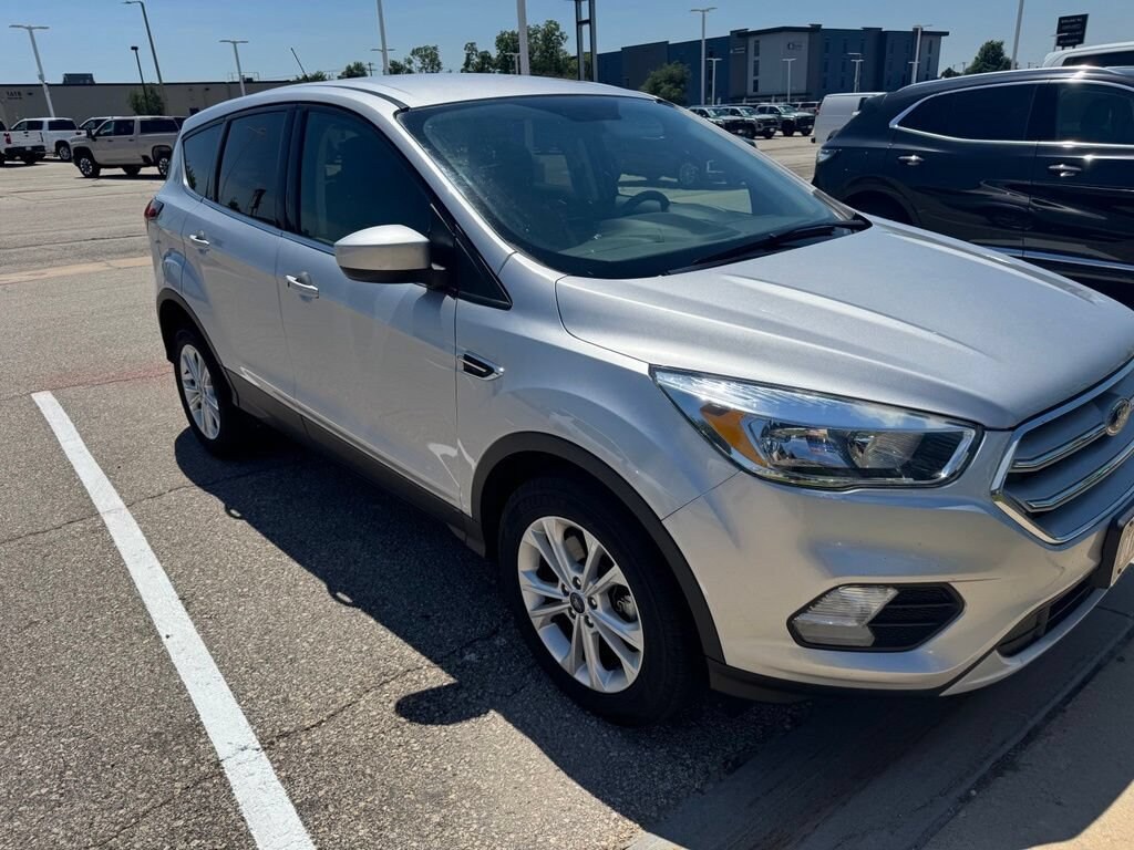 Used 2019 Ford Escape SE SUV