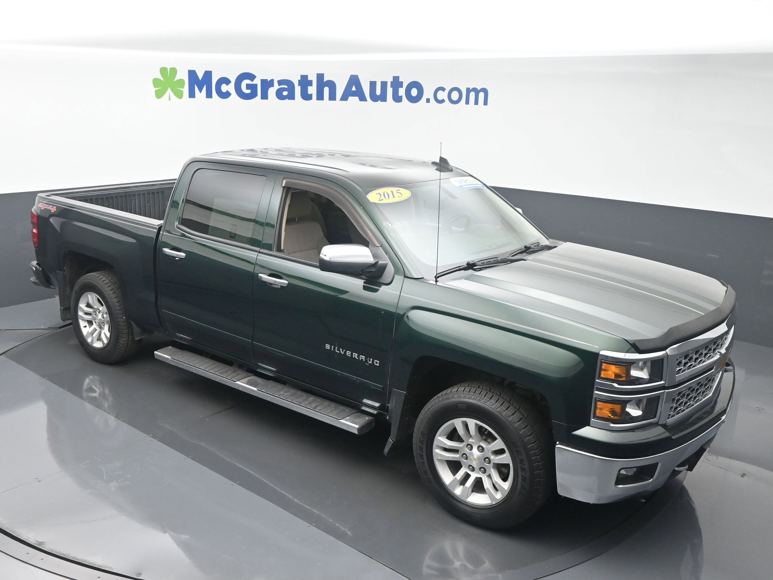 Used 2015 Chevrolet Silverado 1500 LT with VIN 3GCUKREC1FG177521 for sale in Cedar Rapids, IA