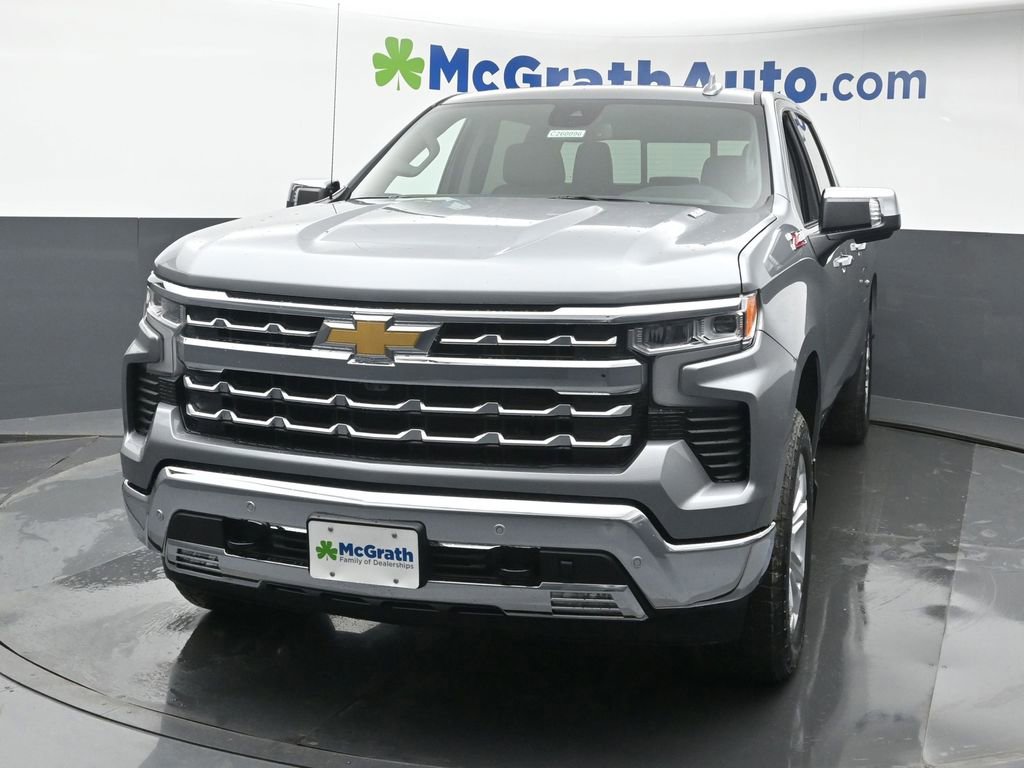 2026 Chevrolet Silverado 1500 LTZ photo 4