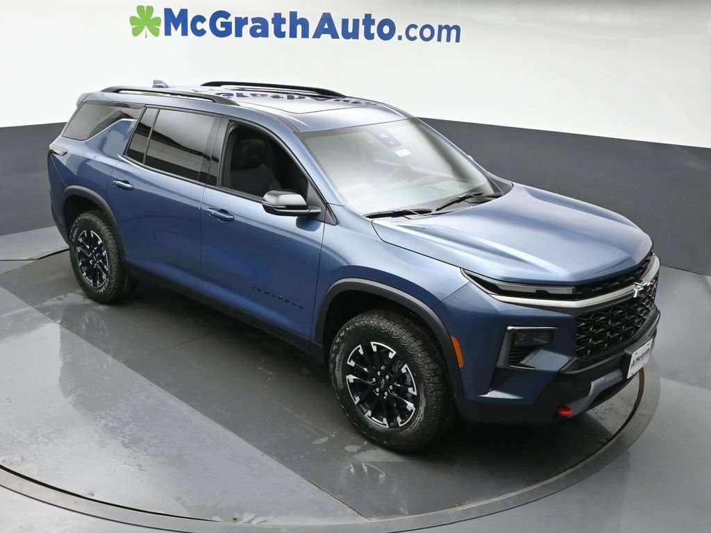 2026 Chevrolet Traverse Z71 photo 2