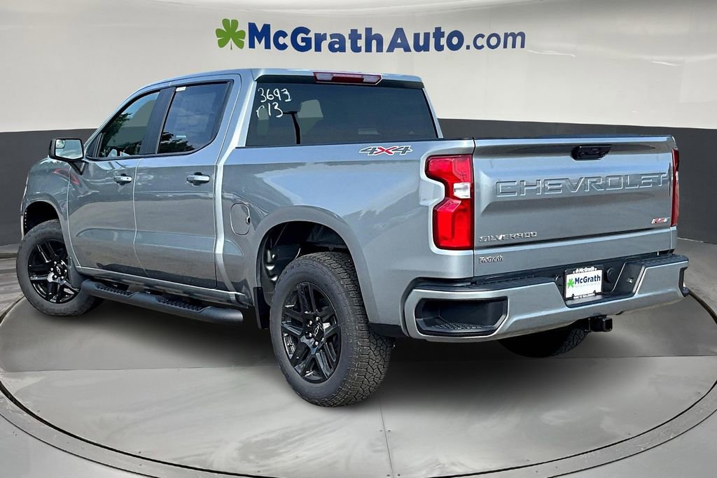 2026 Chevrolet Silverado 1500 RST photo 2