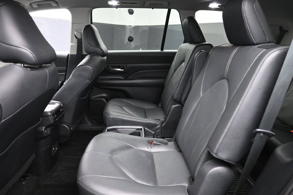 2024 Toyota Grand Highlander Platinum - Photo 14