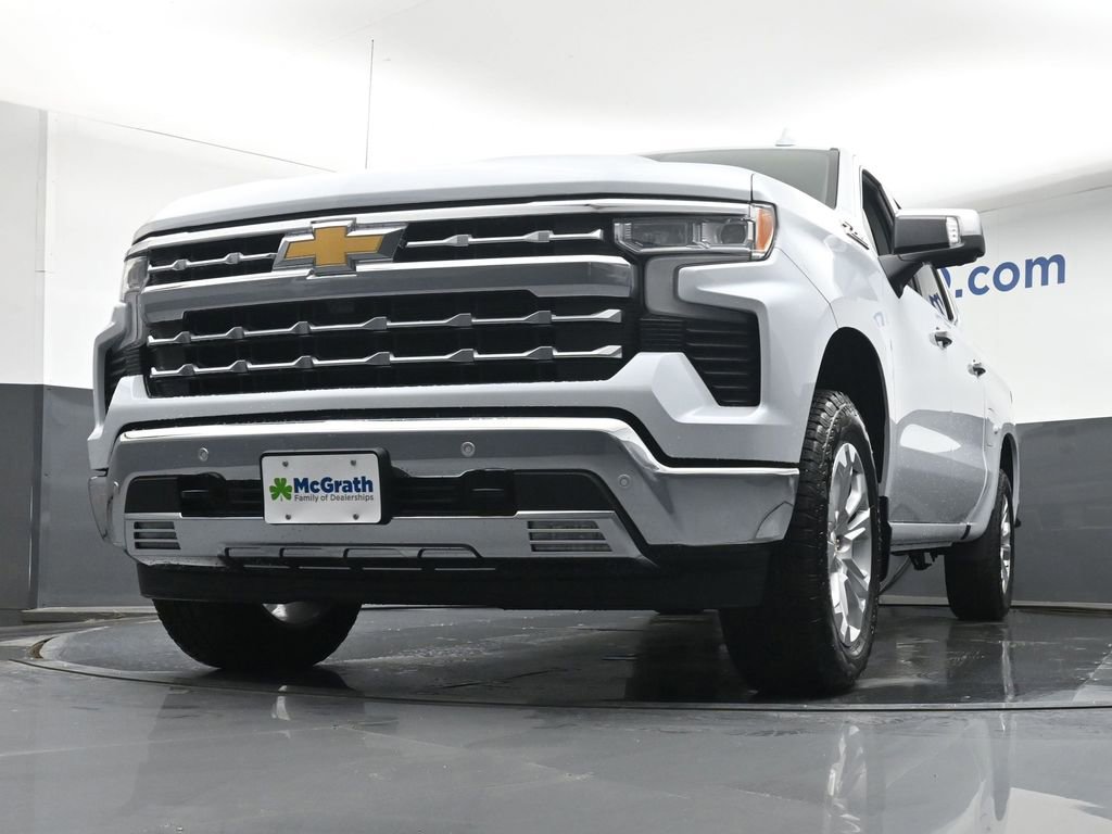 2026 Chevrolet Silverado 1500 LTZ - Photo 7