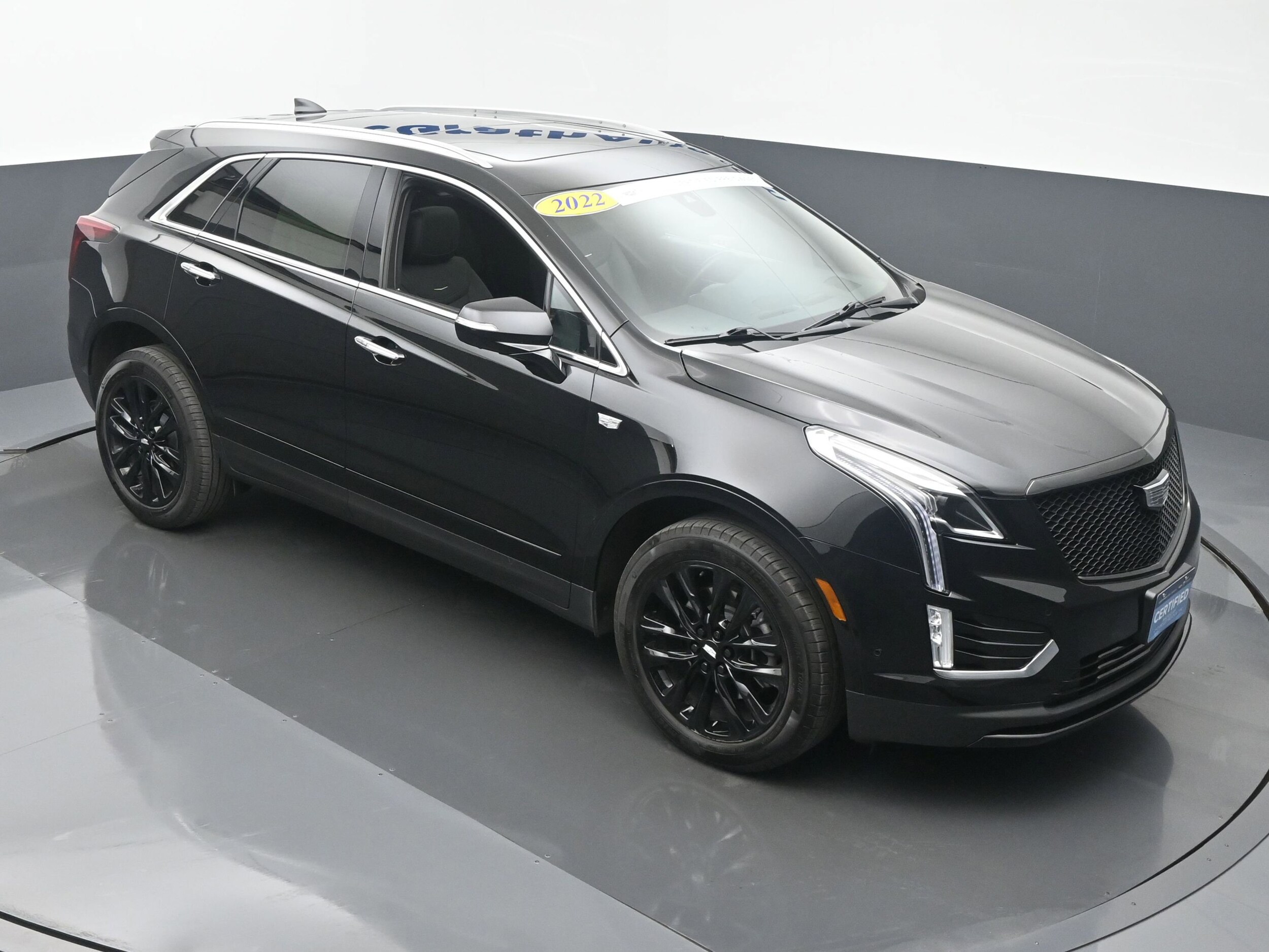 Used 2022 Cadillac XT5 Premium Luxury with VIN 1GYKNDRS3NZ113167 for sale in Cedar Rapids, IA