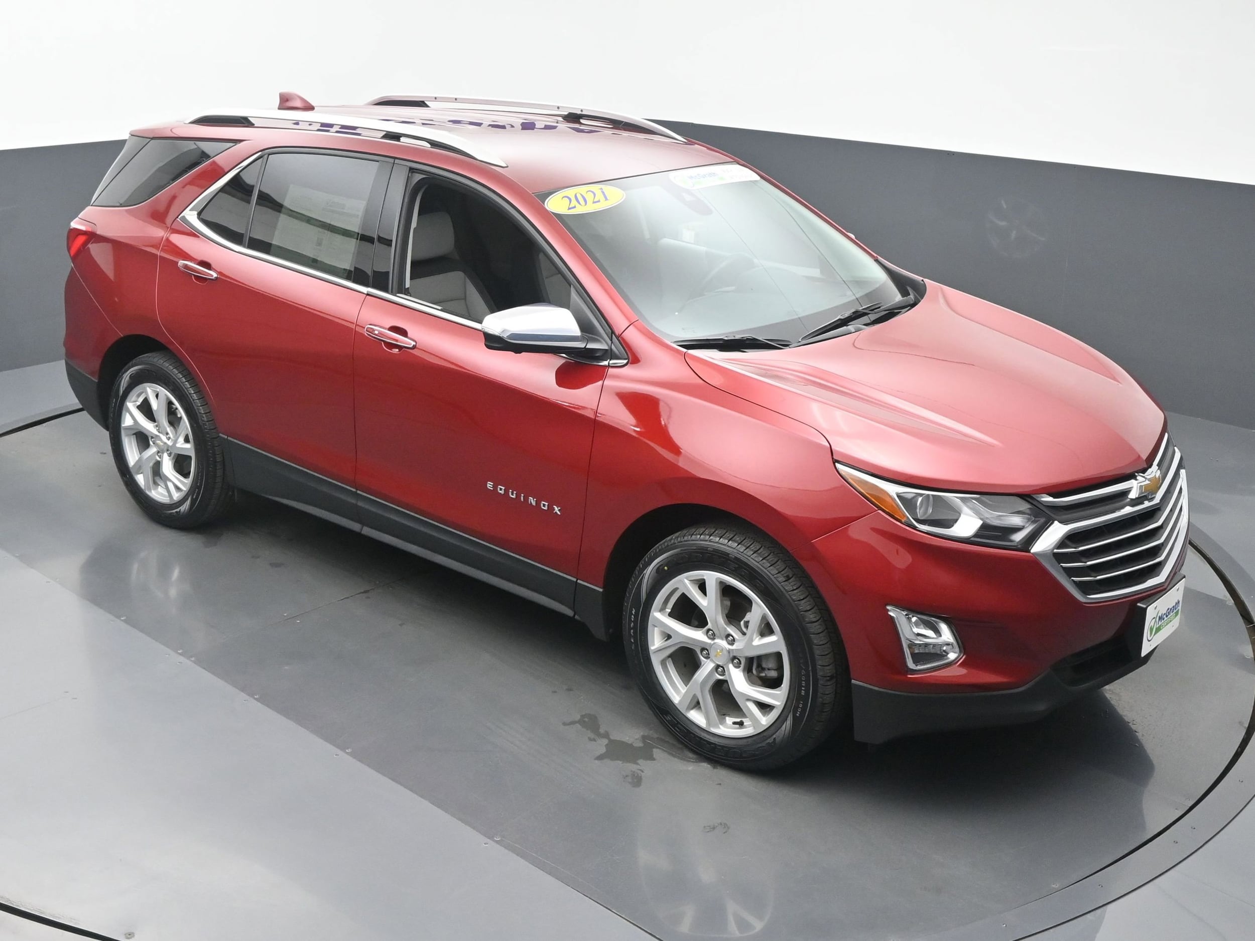 Used 2021 Chevrolet Equinox Premier with VIN 2GNAXXEV2M6146417 for sale in Cedar Rapids, IA