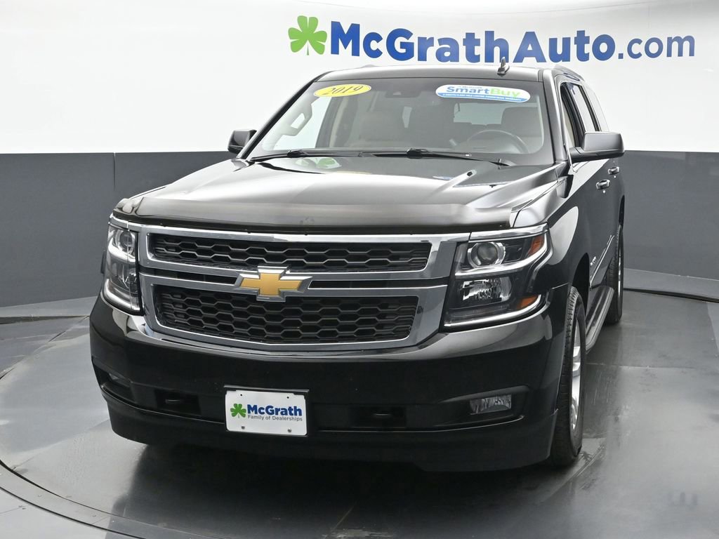 2019 Chevrolet Tahoe LT photo 3