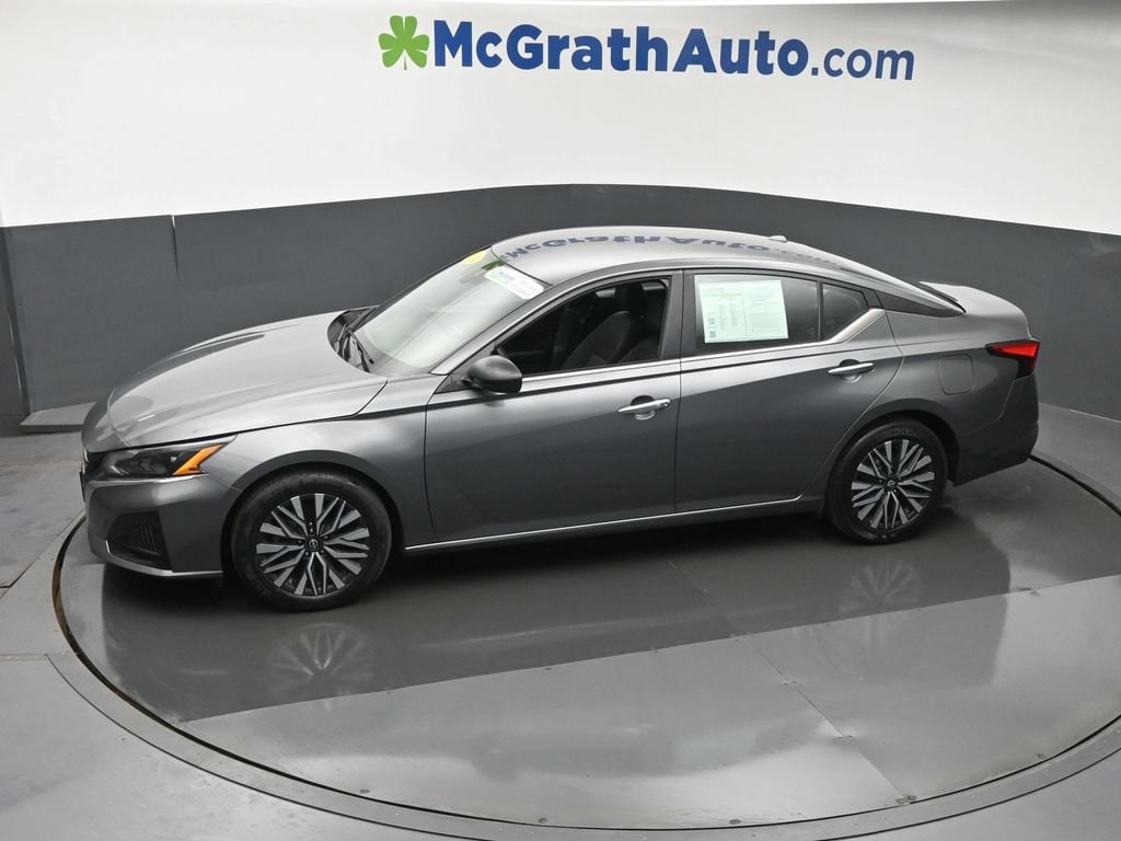 2024 Nissan Altima SV - Photo 22