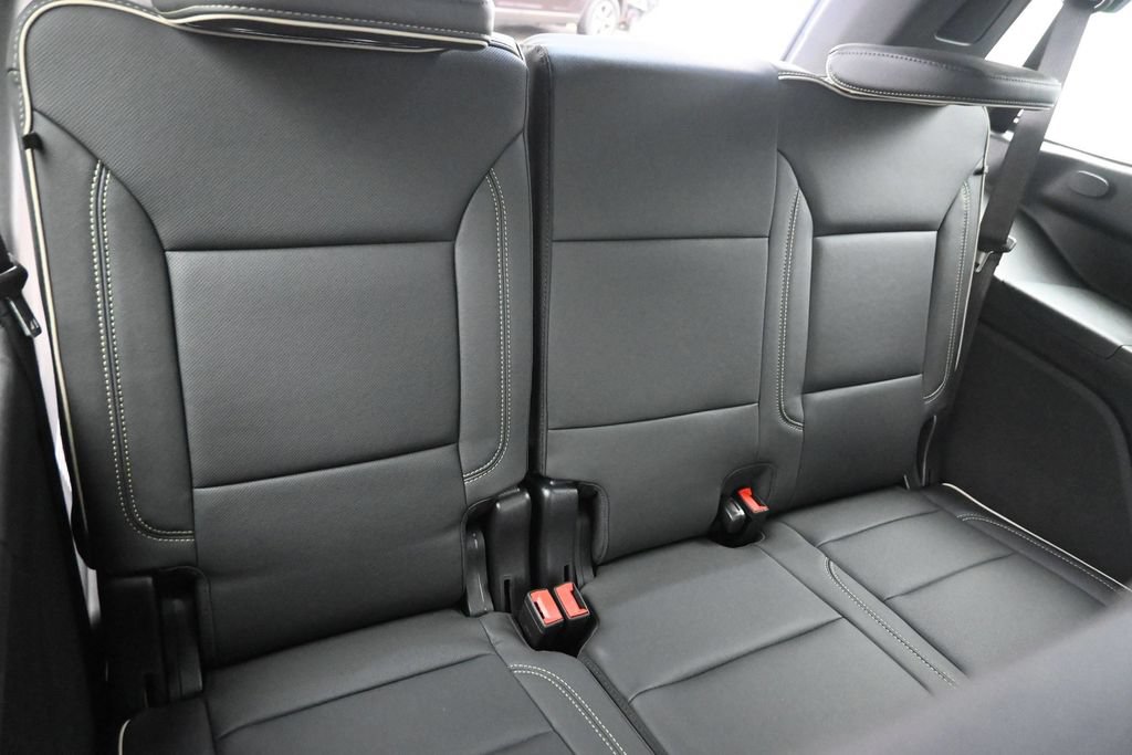 2026 Chevrolet Tahoe Premier - Photo 11