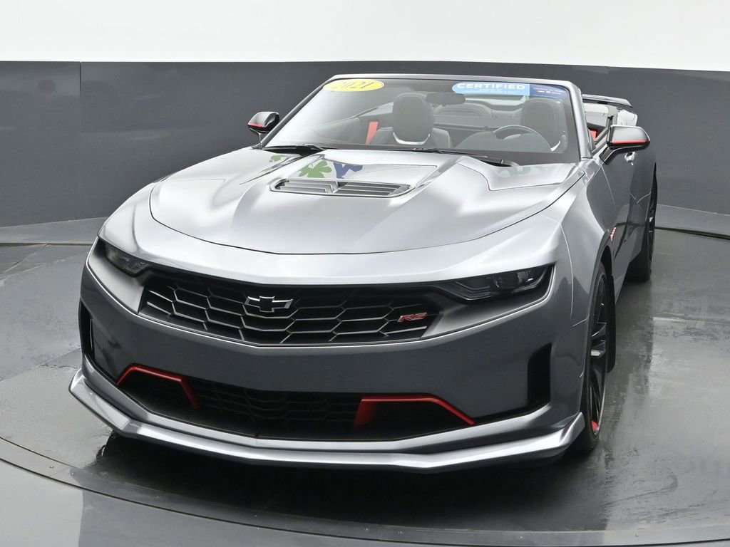 2021 Chevrolet Camaro LT1 photo 3
