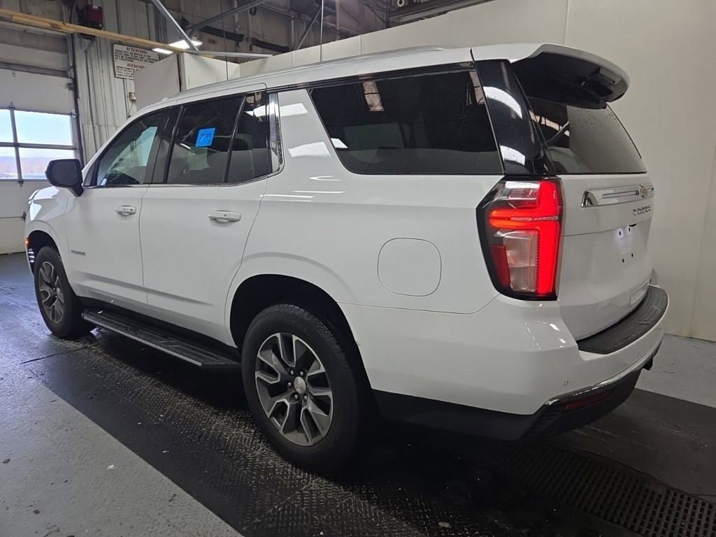 2021 Chevrolet Tahoe LT photo 2