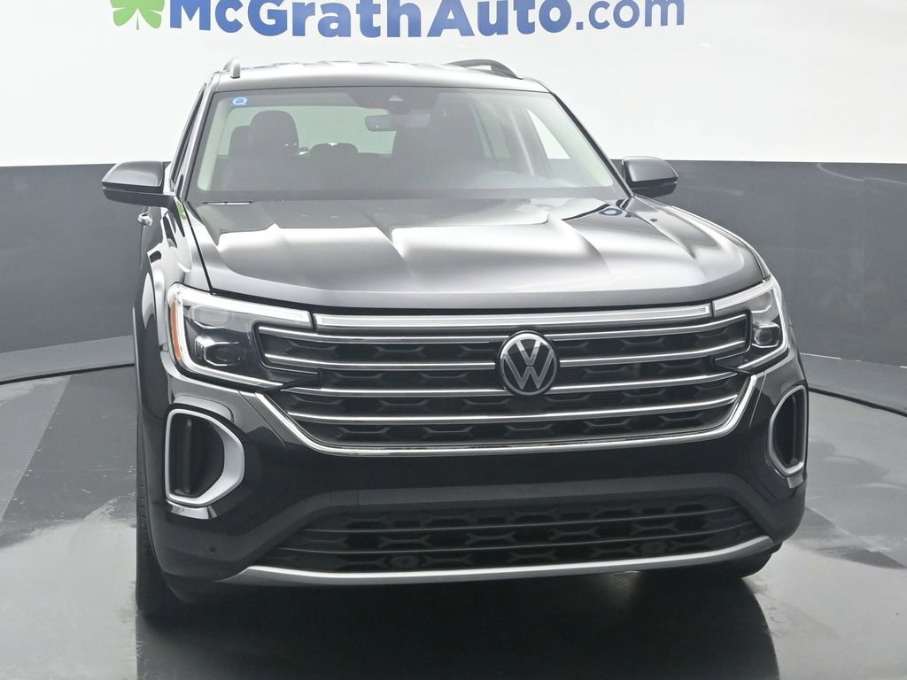 2025 Volkswagen Atlas SE Technology photo 2
