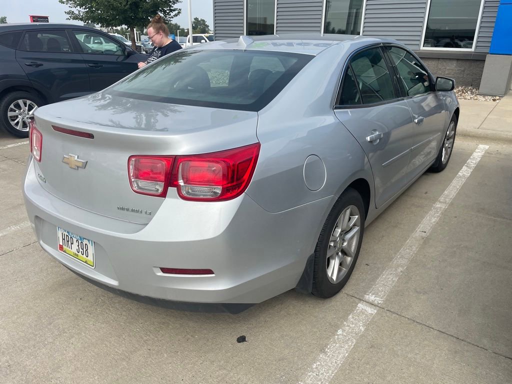 2014 Chevrolet Malibu 1LT photo 3
