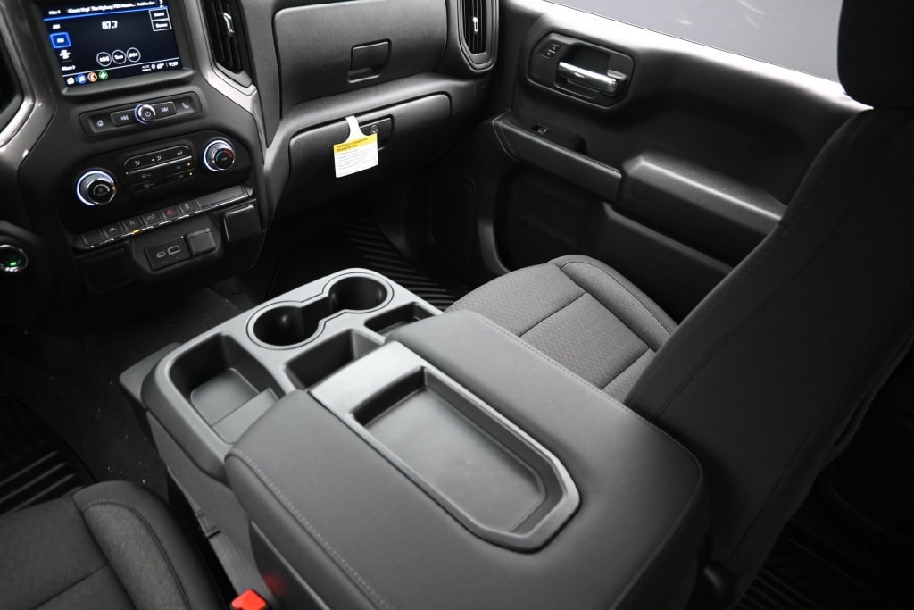 2026 Chevrolet Silverado 1500 Custom - Photo 14
