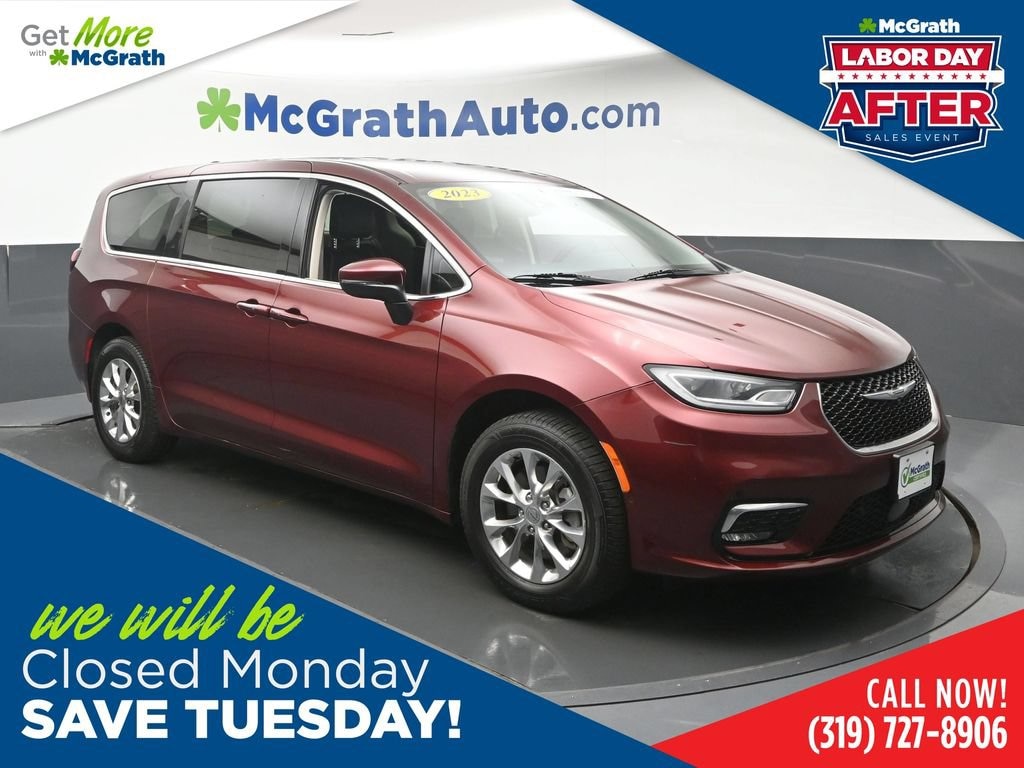 Used 2023 Chrysler Pacifica Touring L Van Passenger Van