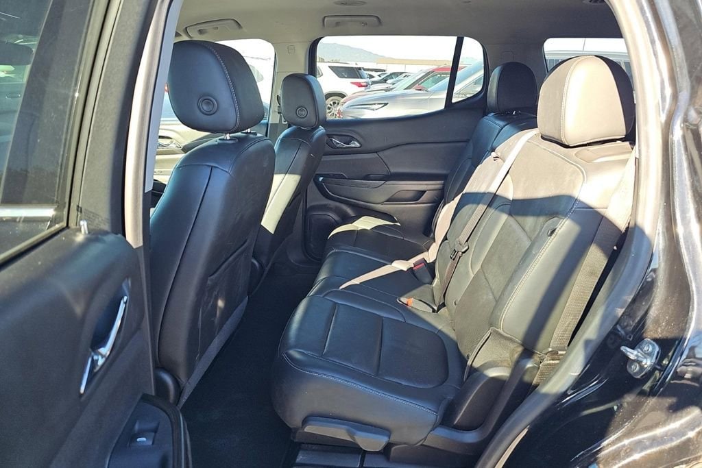 Used 2023 GMC Acadia SLT SUV