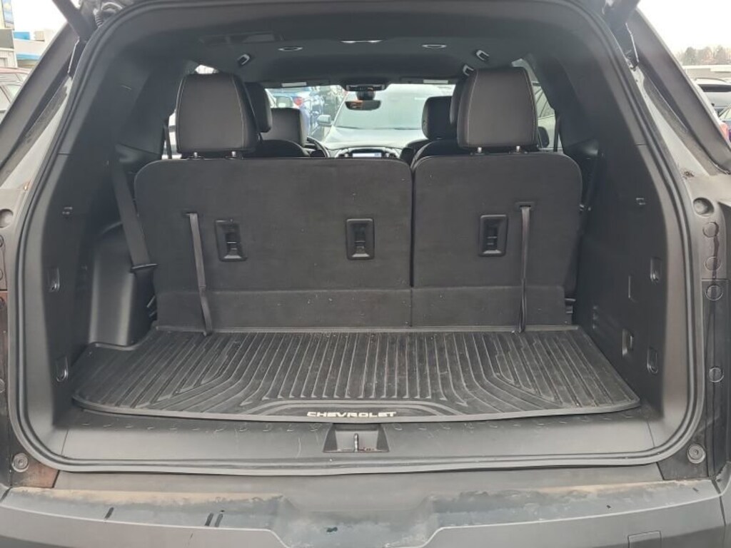 Used 2023 Chevrolet Traverse LT Leather SUV