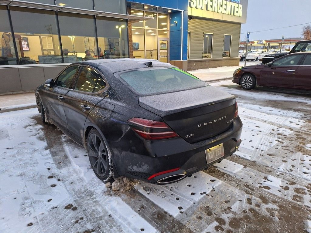 2023 Genesis G70 3.3T photo 3
