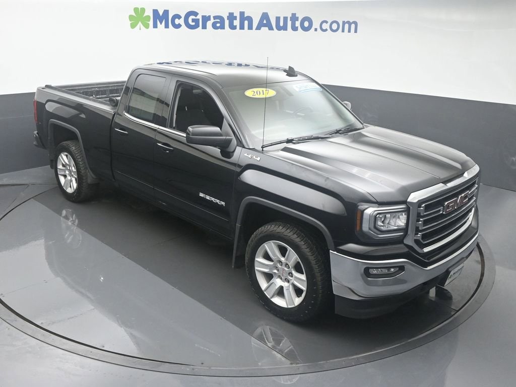 Used 2017 GMC Sierra 1500 SLE with VIN 1GTV2MEC2HZ118102 for sale in Cedar Rapids, IA