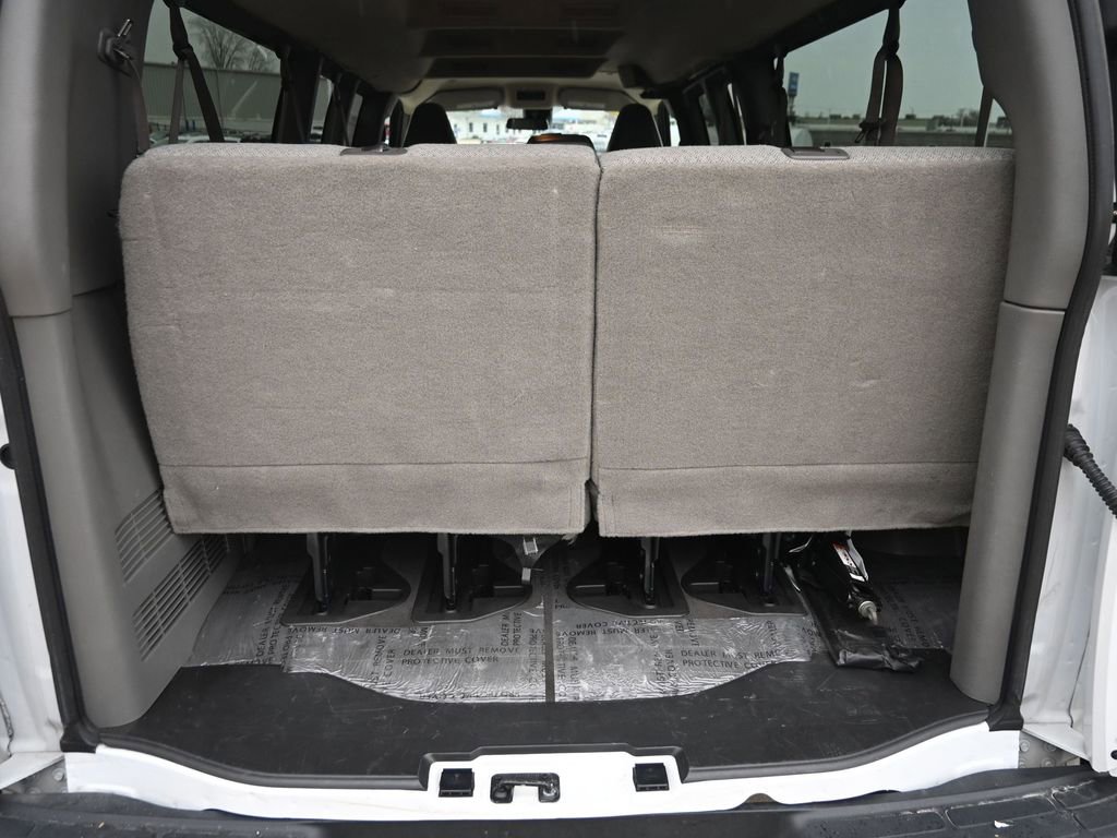 2025 Chevrolet Express Passenger LT - Photo 19