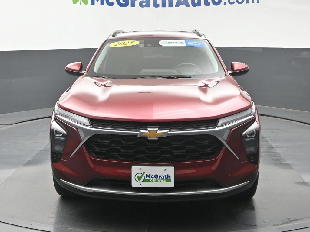 2025 Chevrolet Trax LT - Photo 6