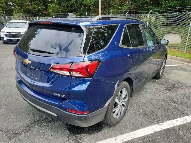 2022 Chevrolet Equinox LT photo 4