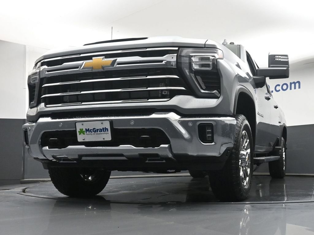 2026 Chevrolet Silverado 2500 HD LTZ - Photo 7