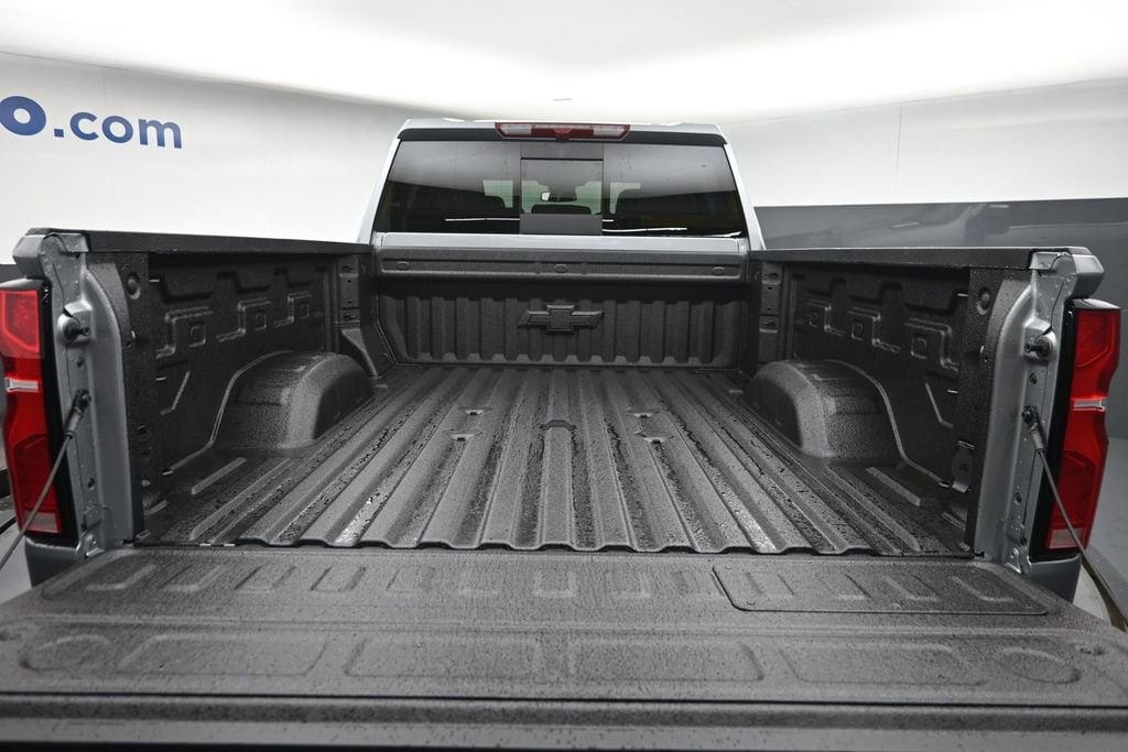 2026 Chevrolet Silverado 2500 HD LTZ - Photo 11