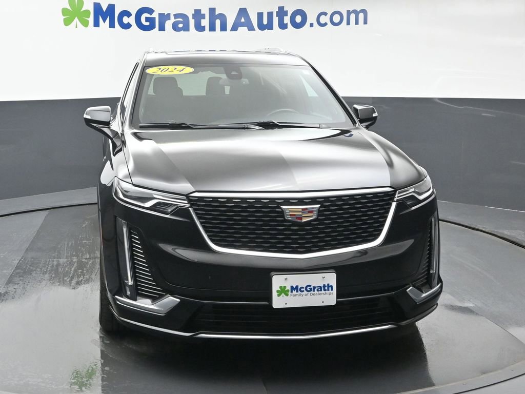 2024 Cadillac XT6 Premium Luxury photo 3