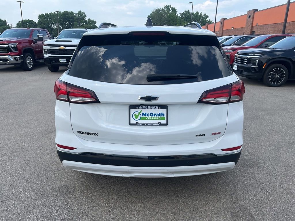 2022 Chevrolet Equinox RS photo 2