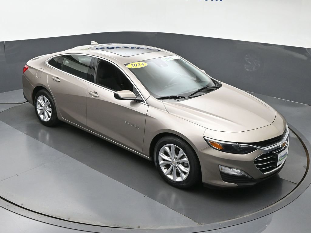 2024 Chevrolet Malibu 1LT photo 2