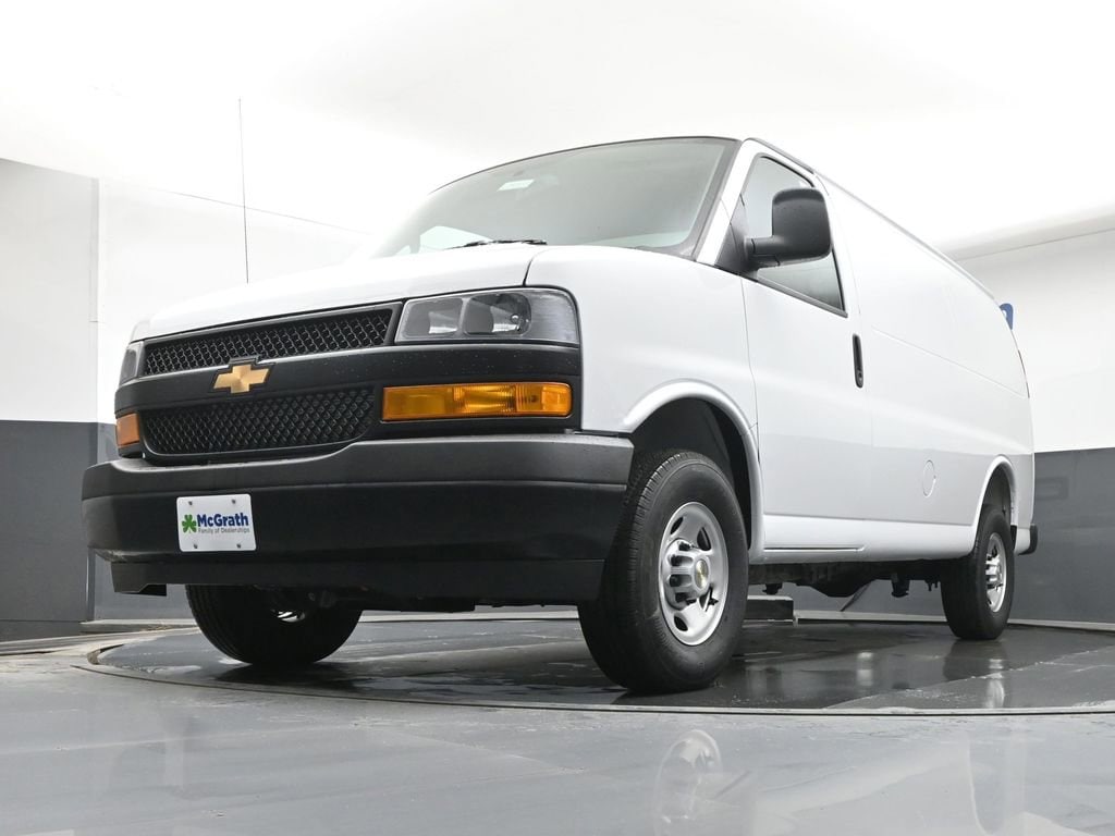 2026 Chevrolet Express Cargo Work Van - Photo 7