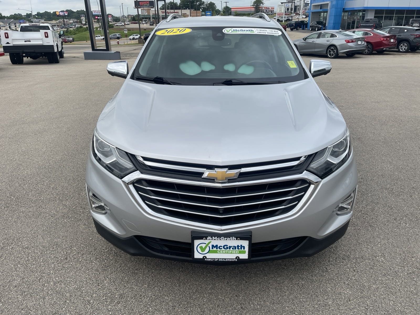 Used 2020 Chevrolet Equinox Premier with VIN 3GNAXNEV3LS603191 for sale in Cedar Rapids, IA