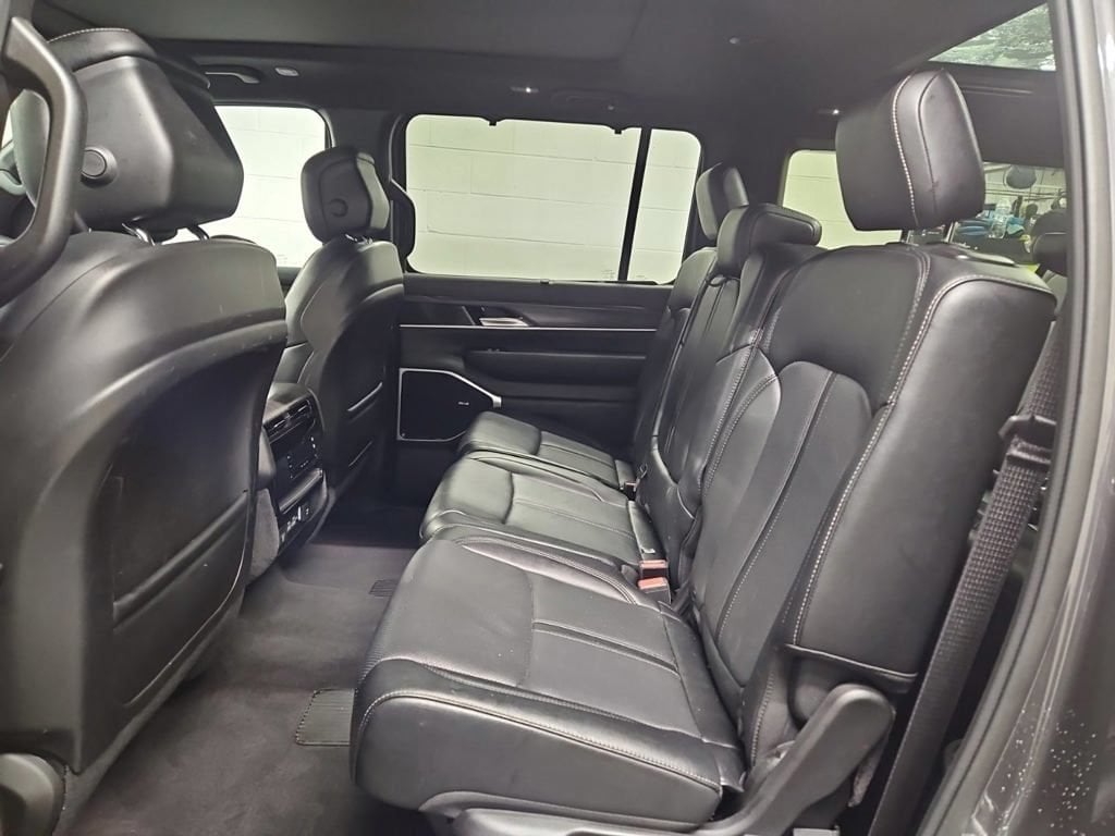 Used 2024 Jeep Wagoneer L Series III SUV