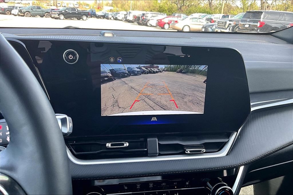 2025 Chevrolet Equinox LT - Photo 17