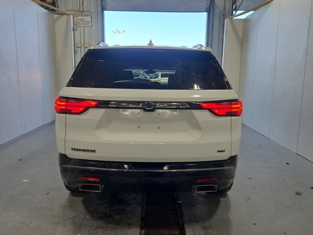 Used 2023 Chevrolet Traverse Premier SUV