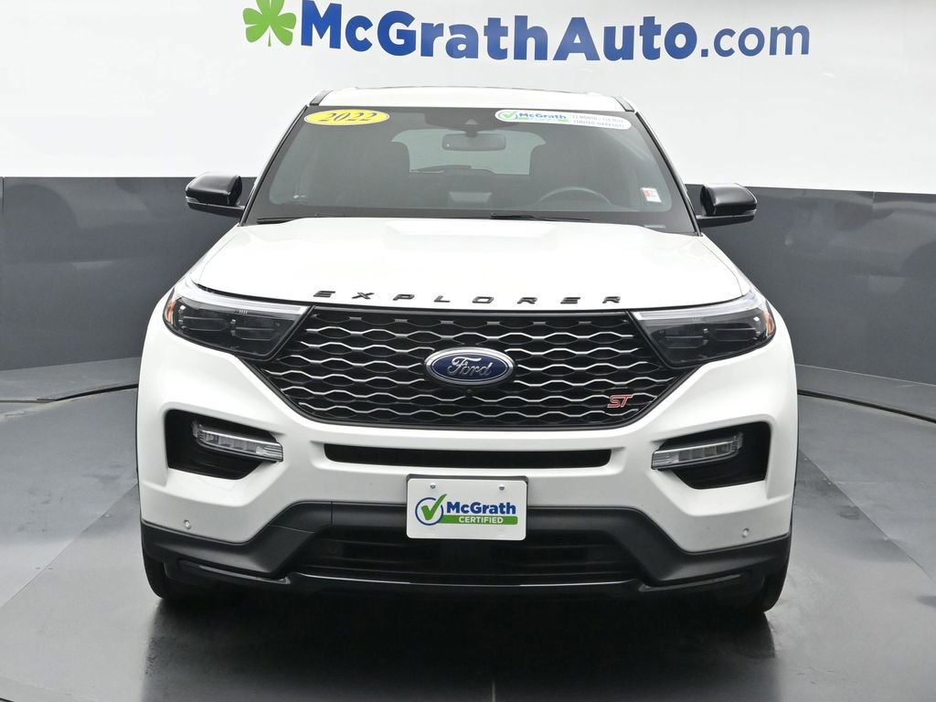 2022 Ford Explorer ST photo 3