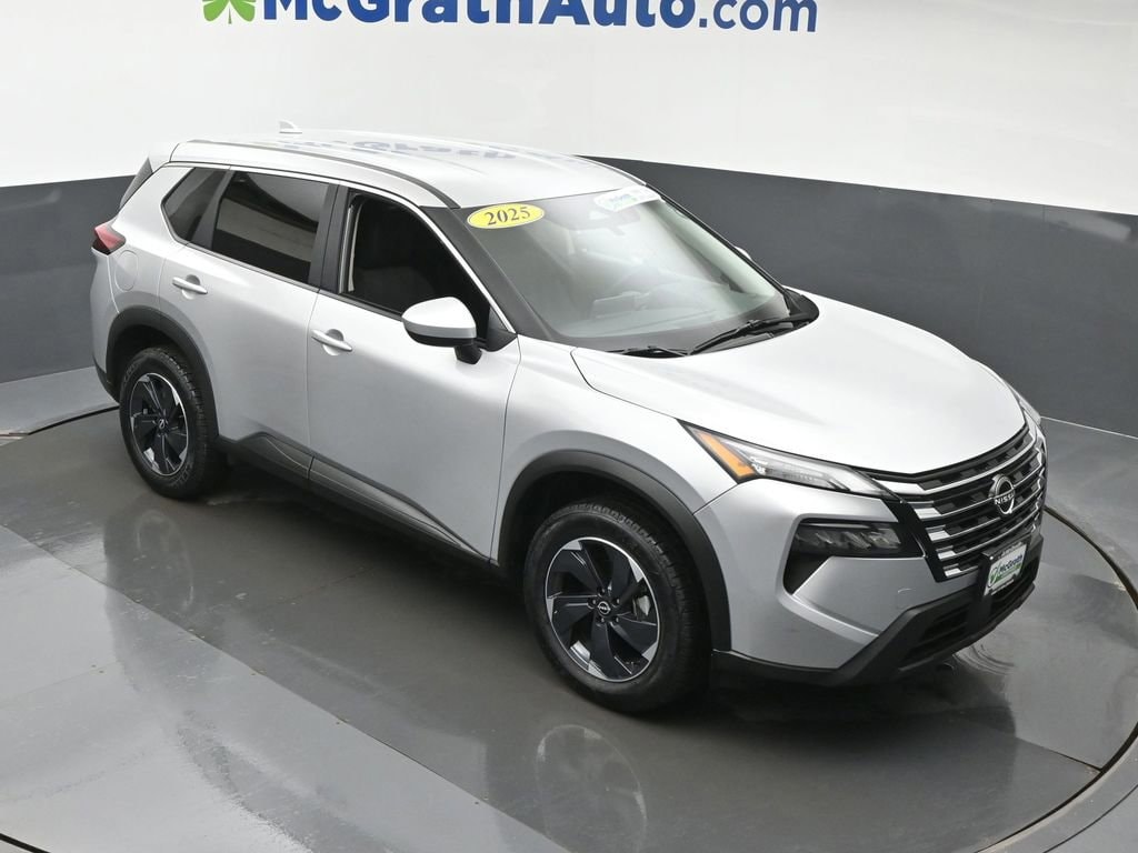 Used 2025 Nissan Rogue SV SUV